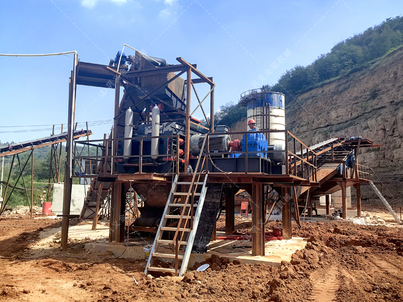 金聯機械生產的1510液壓對輥制砂機怎么樣?附現場案例 金聯機械生產的1510液壓對輥制砂機怎么樣?附現場案例