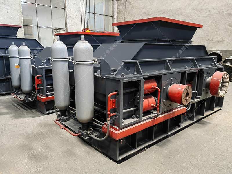 青石制砂難題多？對(duì)輥破碎機(jī)如何輕松應(yīng)對(duì)？